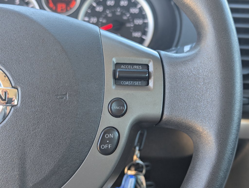 Used 2012 Nissan Sentra 2.0 S FWD image 17