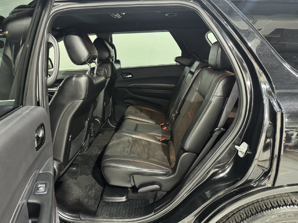 Used 2022 Dodge Durango R/T w/ Blacktop Package AWD/4WD image 19