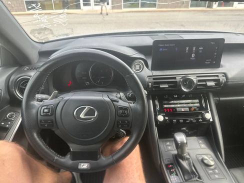 Used 2024 Lexus IS 350 F Sport RWD image 17