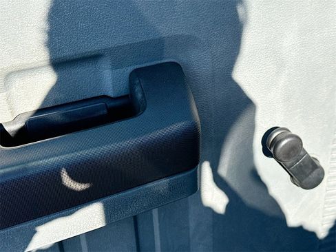 Used 2015 Ford F250 XL w/ XL Value Package image 16