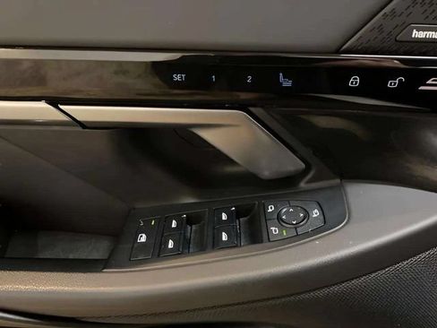 Used 2024 BMW 530i RWD image 44