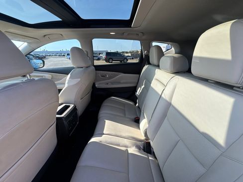 Used 2021 Nissan Murano SL w/ SL Moonroof Package FWD image 35