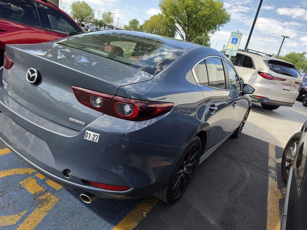 Used 2025 MAZDA MAZDA3 s AWD/4WD image 3