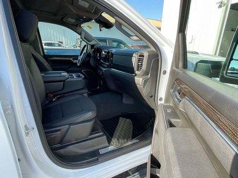 Used 2025 Chevrolet Silverado 2500 LT w/ Convenience Package AWD/4WD image 26