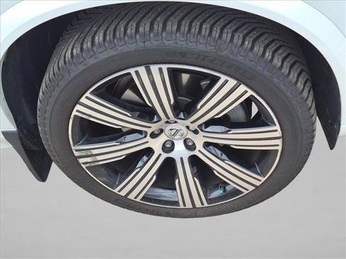 Used 2021 Volvo XC90 T6 Inscription w/ Protection Package Premier AWD/4WD image 8