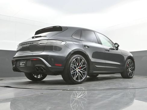 Certified 2024 Porsche Macan GTS AWD/4WD image 33