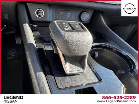 Certified 2023 Nissan Rogue SV image 18