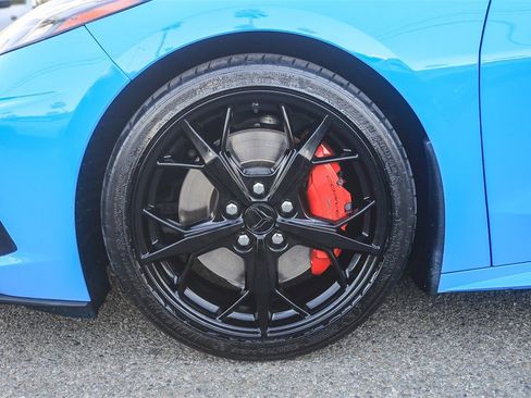 Used 2023 Chevrolet Corvette Stingray Coupe w/ Z51 Performance Package image 11