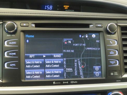 Used 2018 Toyota Highlander XLE AWD/4WD image 41