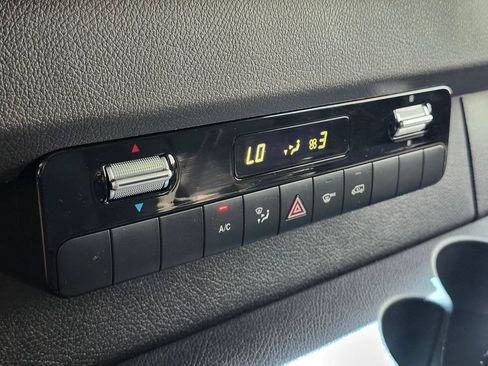 Used 2025 Mercedes-Benz Sprinter 2500 image 20