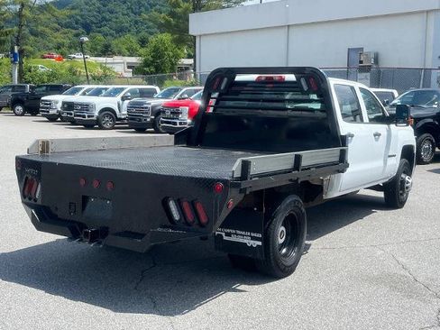 Used 2019 Chevrolet Silverado 3500 W/T w/ WT Convenience Package AWD/4WD image 3