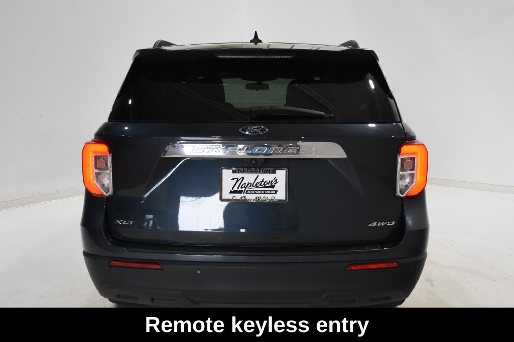 Used 2022 Ford Explorer XLT AWD/4WD image 5