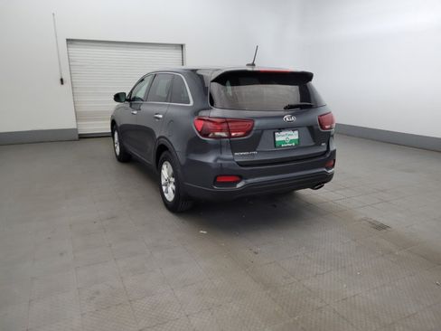 Used 2020 Kia Sorento LX FWD image 5