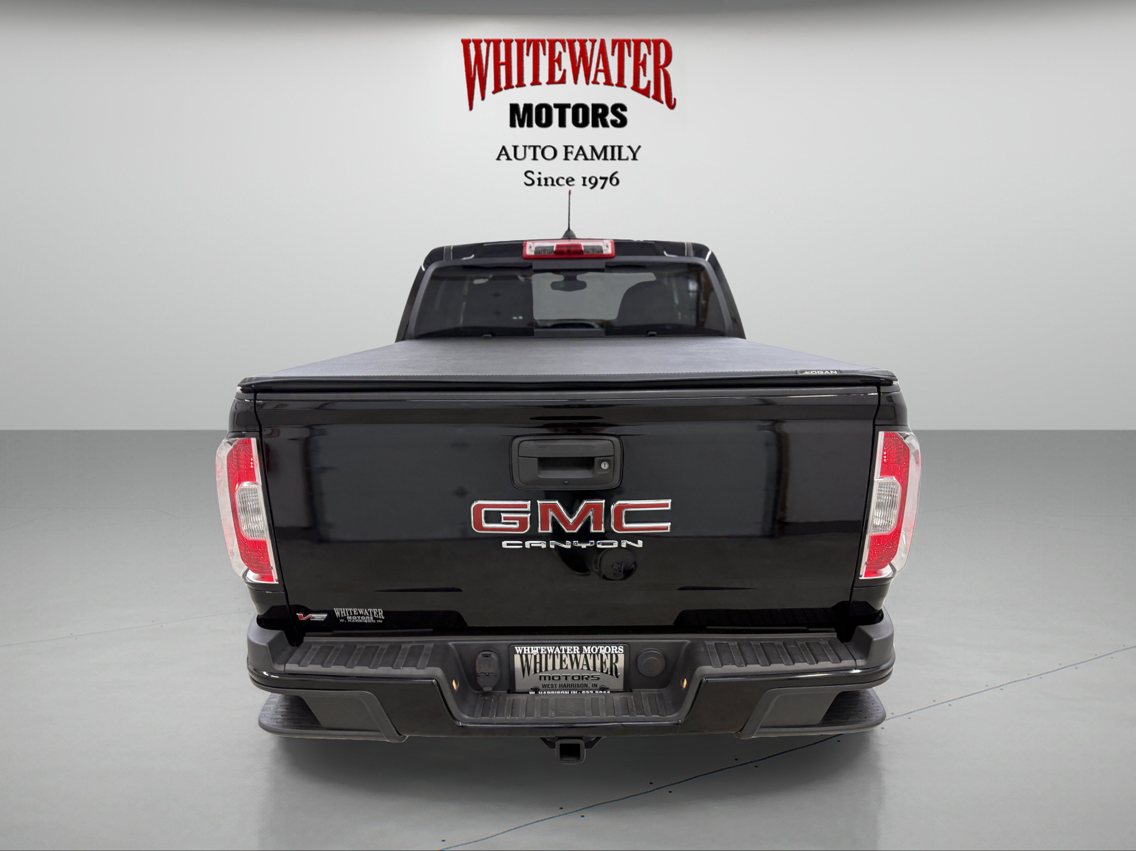 Used 2022 GMC Canyon Elevation w/ Elevation Premium Package AWD/4WD image 3