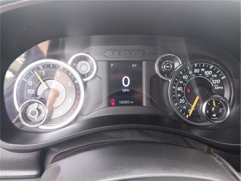 Used 2020 RAM 2500 Tradesman AWD/4WD image 17