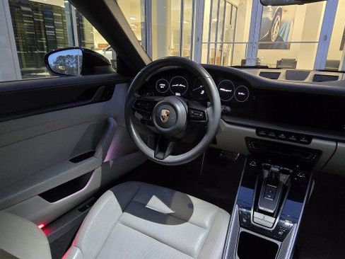 Used 2021 Porsche 911 Targa 4 image 19