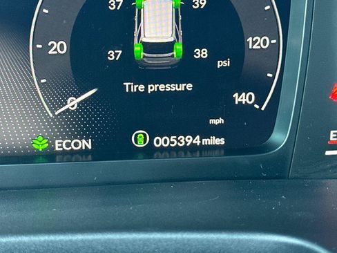 Used 2025 Honda Pilot Black Edition image 26