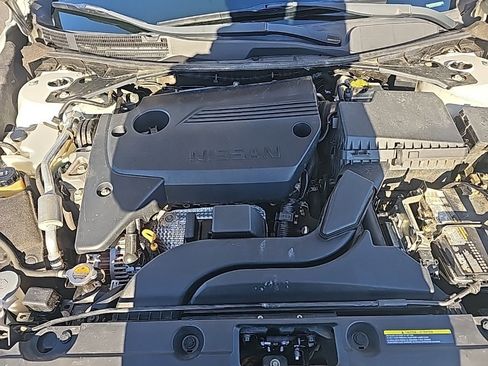 Used 2017 Nissan Altima 2.5 SR image 27