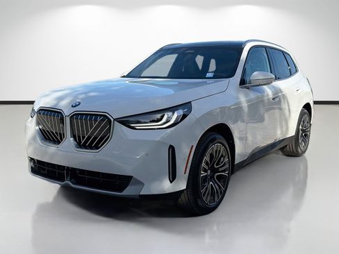 New 2026 BMW X3 xDrive30i w/ Premium Package AWD/4WD image 7