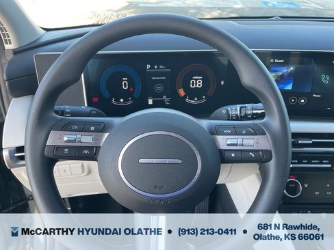 Used 2026 Hyundai Tucson SEL FWD image 6