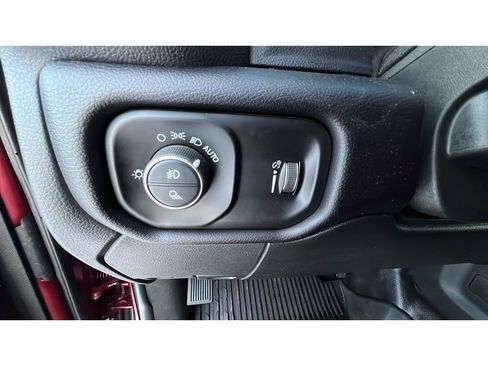 Used 2022 RAM 2500 Big Horn w/ Level C Equiment Group image 23