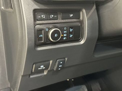 Used 2024 Ford F250 Lariat w/ Lariat Ultimate Package AWD/4WD image 35