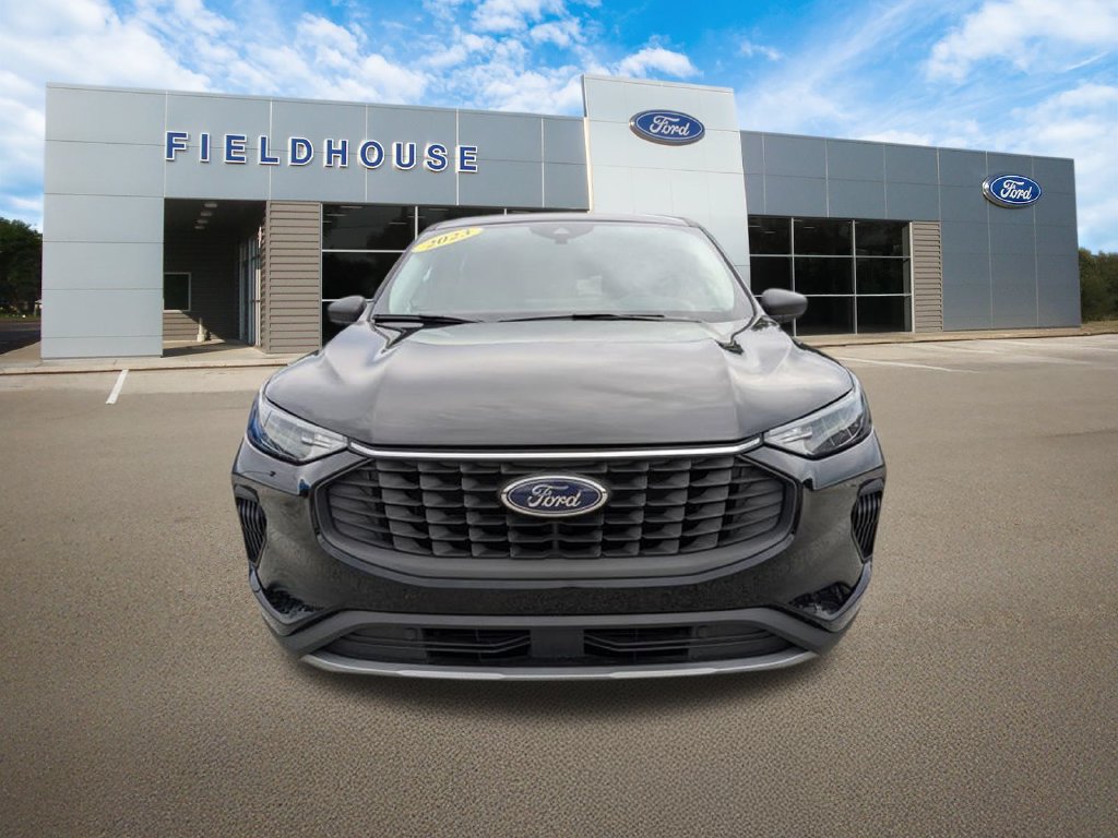 Used 2023 Ford Escape Active w/ Tech Pack #1 AWD/4WD image 7