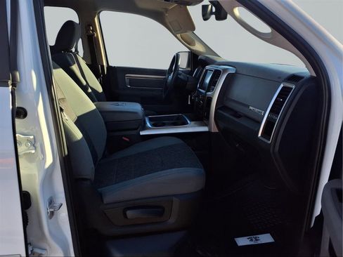 Used 2018 RAM 1500 Big Horn image 15