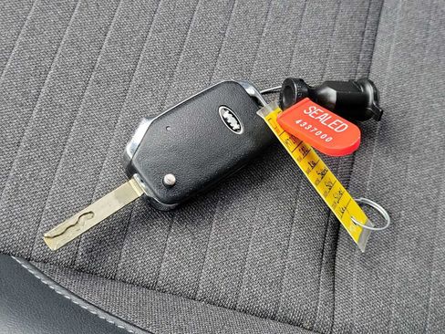 Used 2021 Kia Seltos S FWD image 32