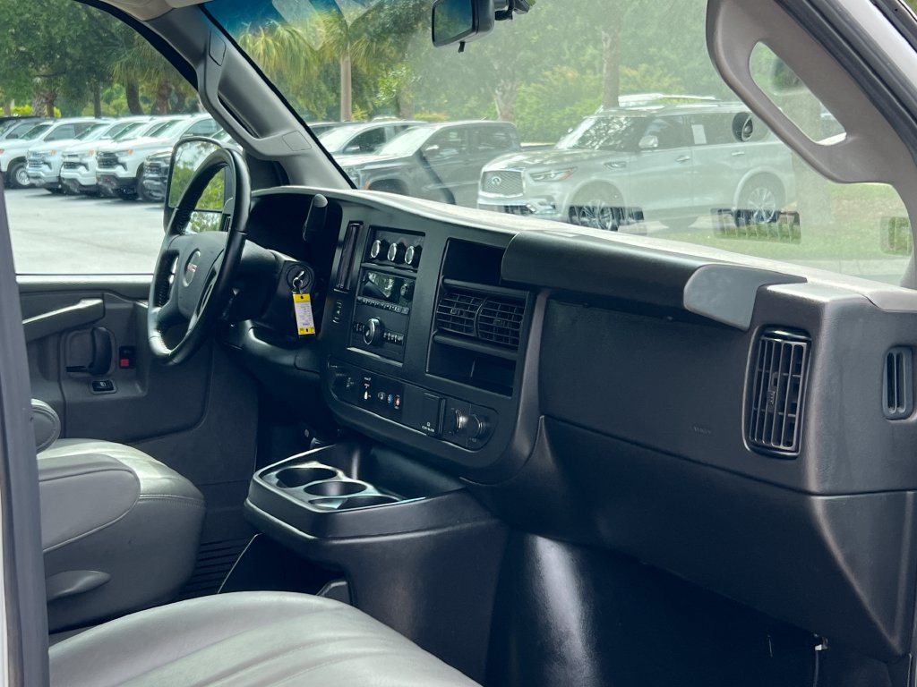 Used 2023 GMC Savana 2500 Extended w/ Driver Convenience Package RWD image 20