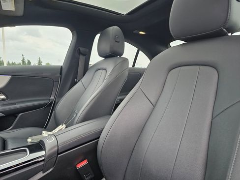 Used 2025 Mercedes-Benz CLA 250 4MATIC image 24