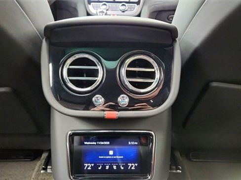 Used 2022 Bentley Bentayga Speed image 49