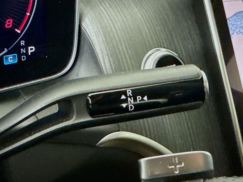 Used 2024 Mercedes-Benz GLC 300 4MATIC w/ AMG Line image 17