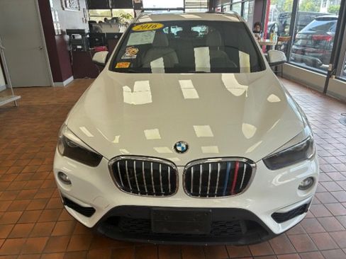 Used 2016 BMW X1 xDrive28i image 4
