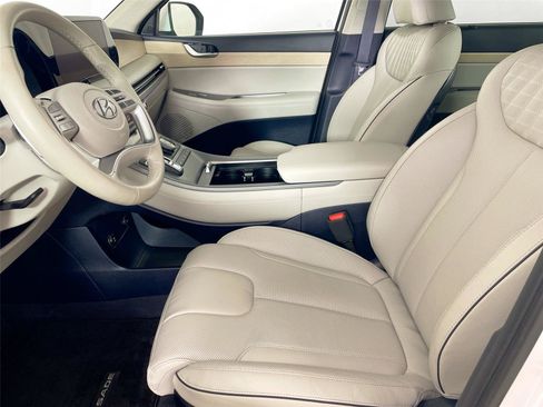 Used 2025 Hyundai Palisade Limited AWD/4WD image 5