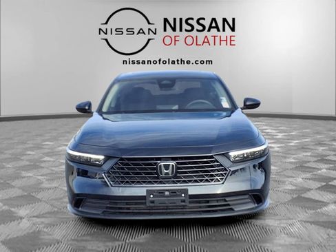 Used 2024 Honda Accord EX image 31