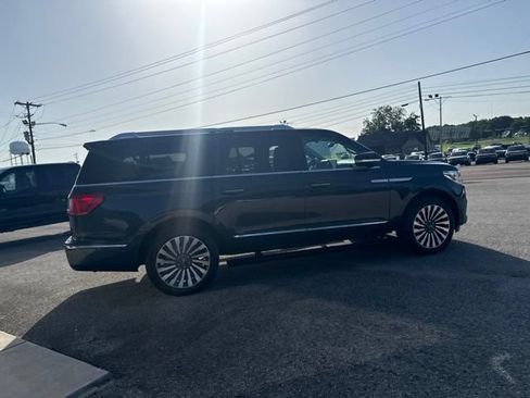 Used 2021 Lincoln Navigator L Reserve w/ Luxury Package AWD/4WD image 17