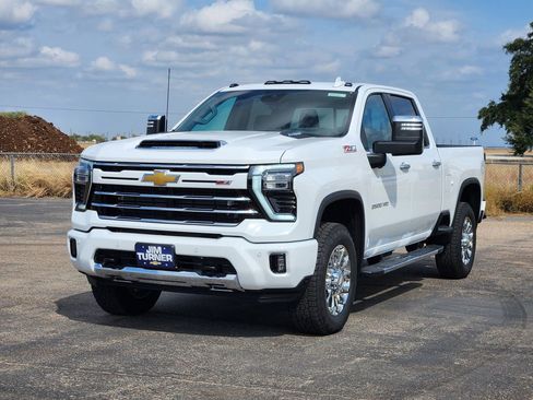 New 2026 Chevrolet Silverado 2500 LTZ w/ Z71 Chrome Sport Edition image 2