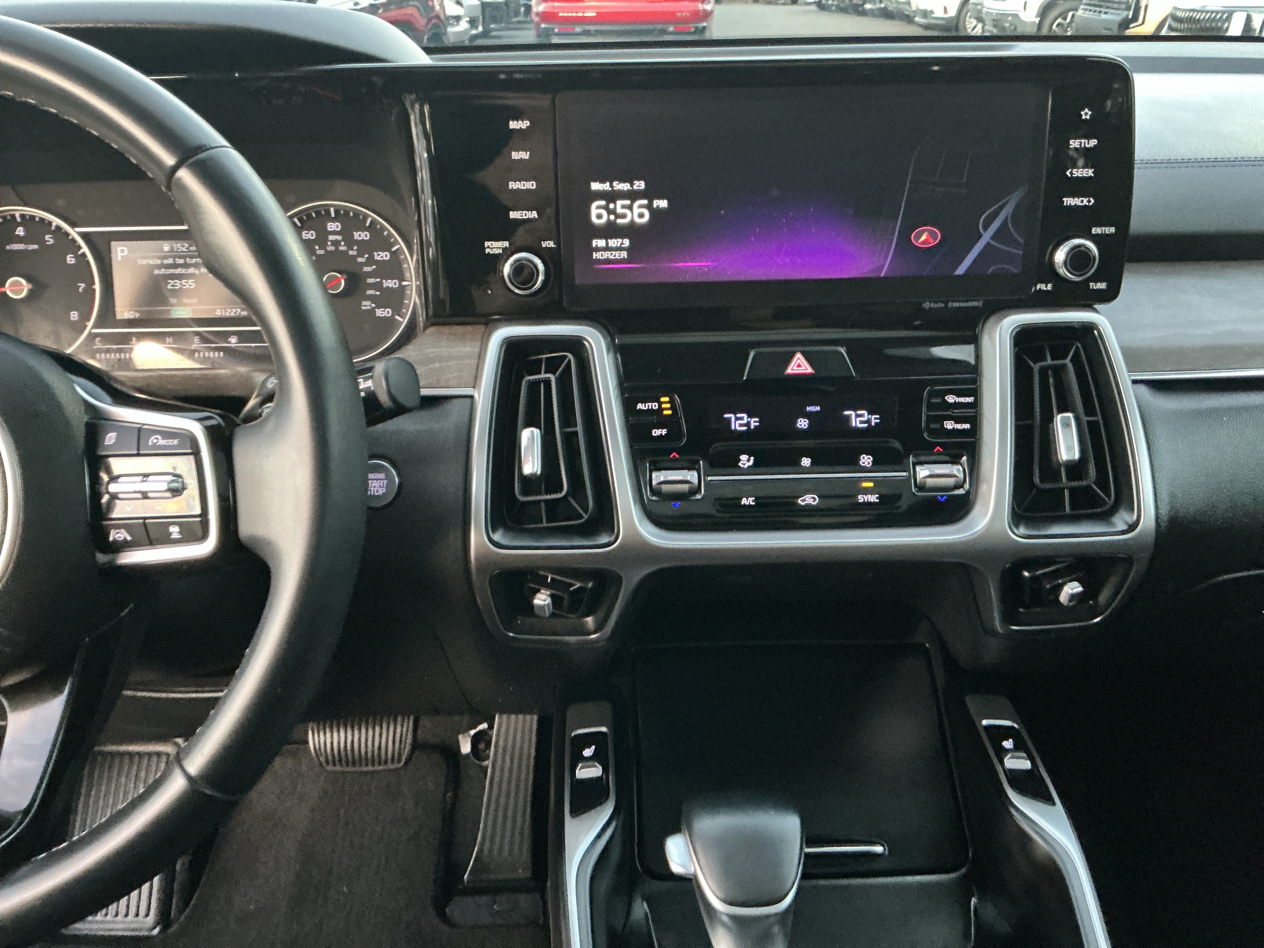 Certified 2023 Kia Sorento X-Line EX AWD/4WD image 21