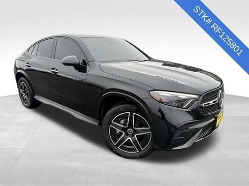 Used 2024 Mercedes-Benz GLC 300 4MATIC image 3