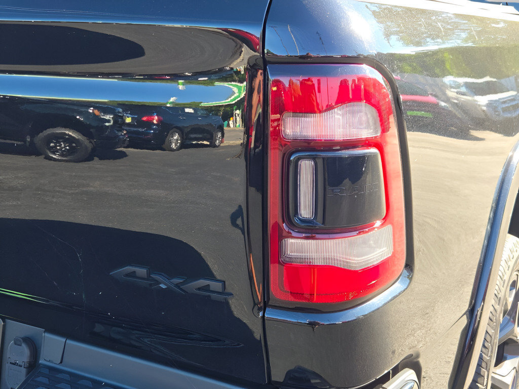 Used 2022 RAM 1500 Limited w/ (RED) Edition AWD/4WD image 14