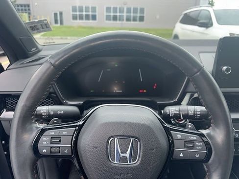 Used 2024 Honda CR-V Sport Touring image 9