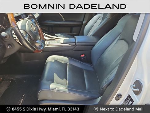 Used 2021 Lexus RX 350L FWD w/ Premium Package image 12