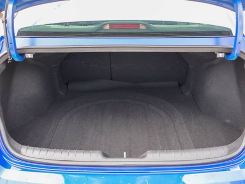 Used 2025 Hyundai Elantra Limited FWD image 26