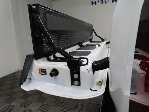 Used 2021 GMC Sierra 1500 SLE image 31