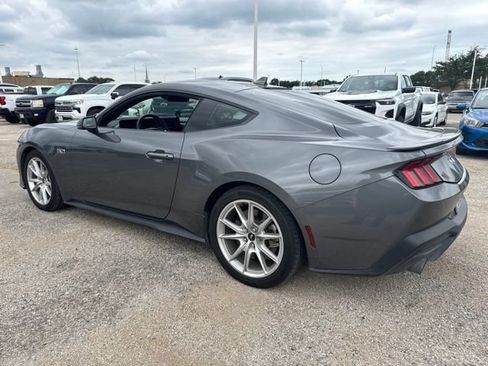 Used 2024 Ford Mustang GT Premium RWD image 4