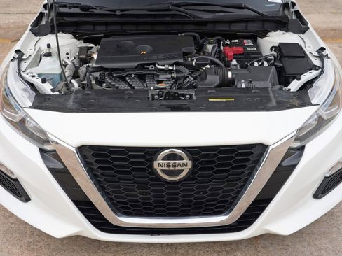 Used 2020 Nissan Altima 2.5 S FWD image 7