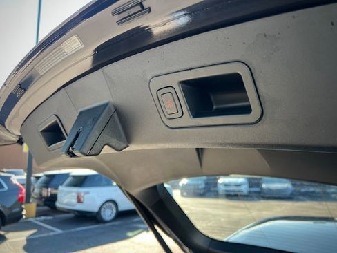 Used 2018 Tesla Model S 100D image 27