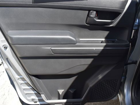 Certified 2024 Toyota Tacoma SR5 image 19