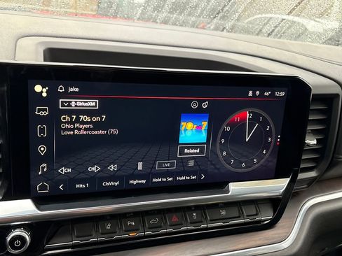 Certified 2024 GMC Sierra 2500 SLT w/ SLT Premium Package image 16